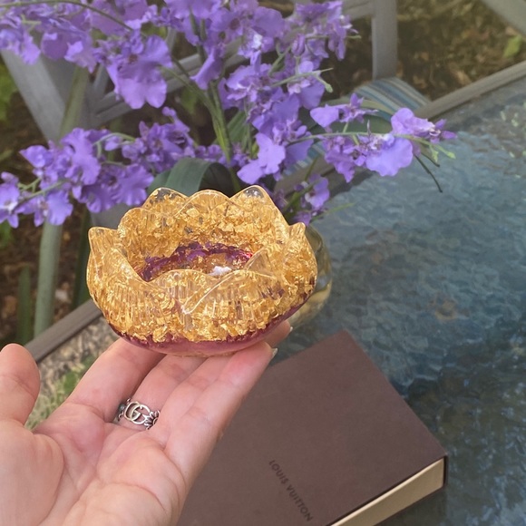 Gold Decorative Lotus Jewelry Dish /Candle Holder - Picture 14 of 14